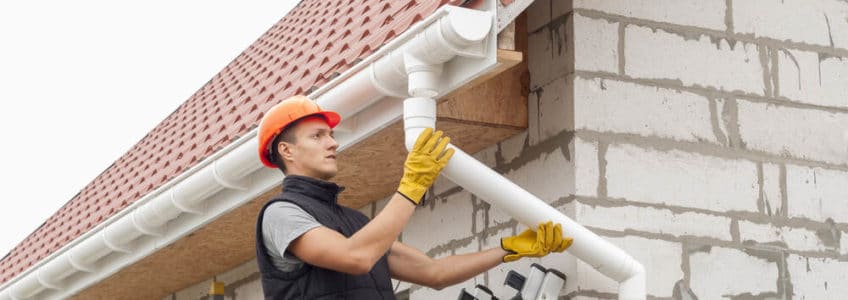 4 Tips for Cleaning Your Home’s Gutter System