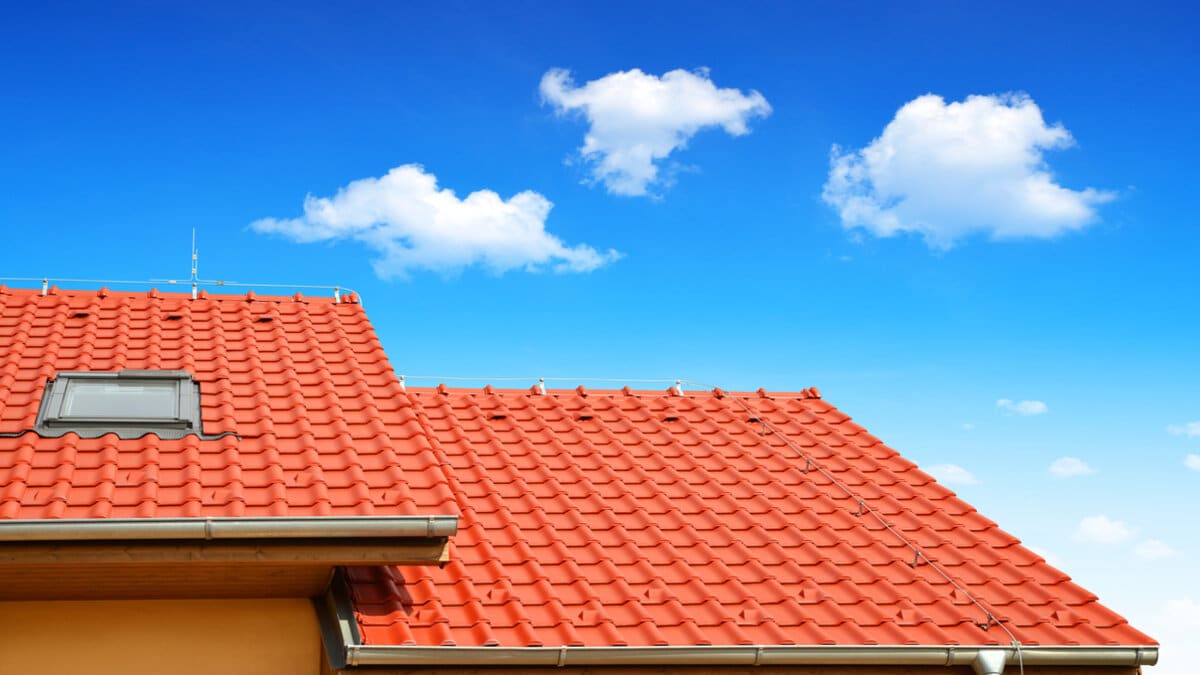 choose roofing from advantage construction
