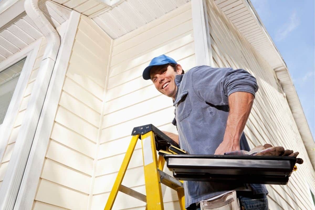 Top 5 Signs Your Siding Needs Replacement After a Hailstorm