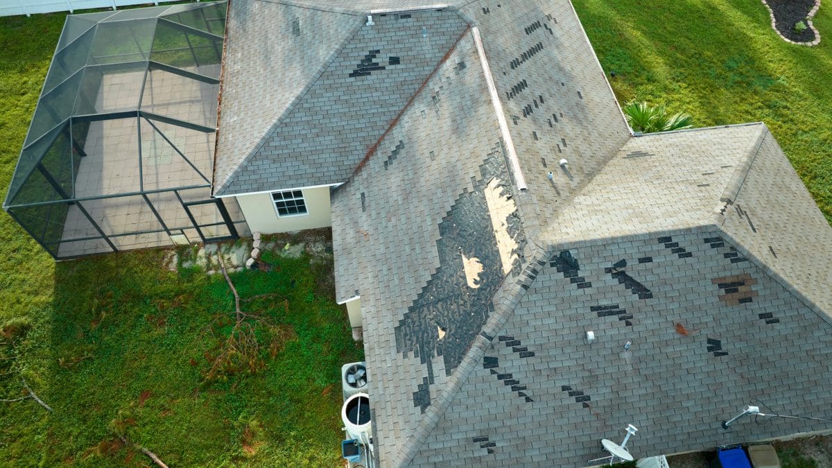 What Is the 25% Rule in Roofing Repair vs. Replacement?